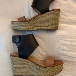 brown/black Lucky Brand wedges